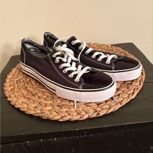 George Black Canvas Sneakers with White Trim